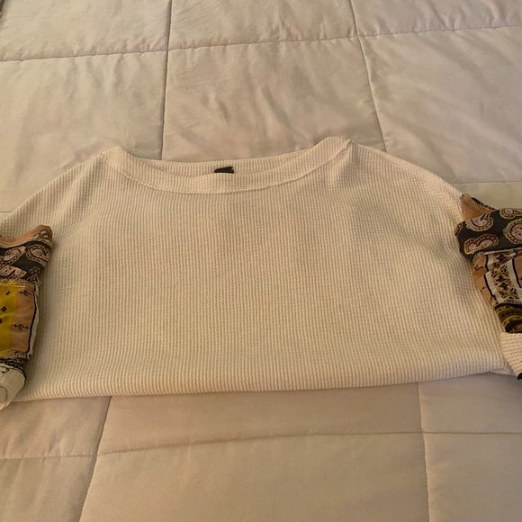 TOP - Picture 3 of 4